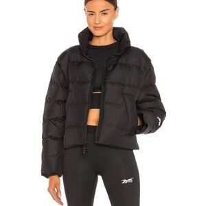 Reebok X Victoria Beckham Logo Patch Puffer Jacket Black Size Small